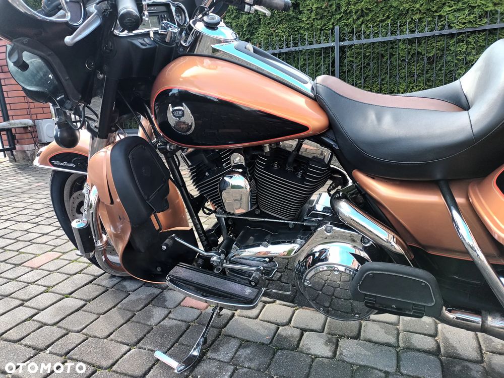 Harley-Davidson FLHTCU Ultra - 7