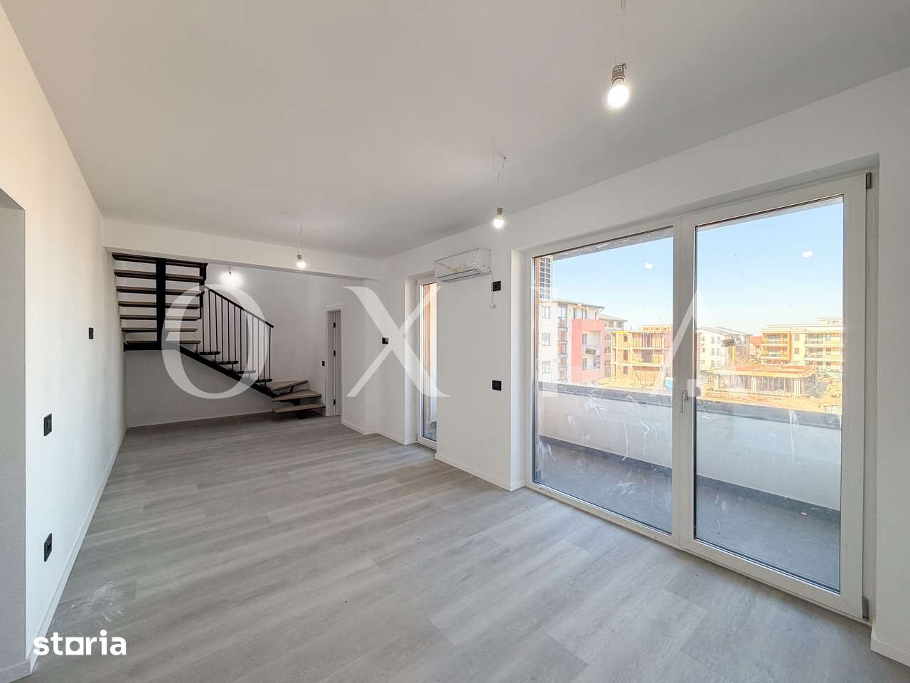 AX1112 Giroc, Cartierul Planetelor, Apartament pe doua nivele, 0% COMI — fotografia 1