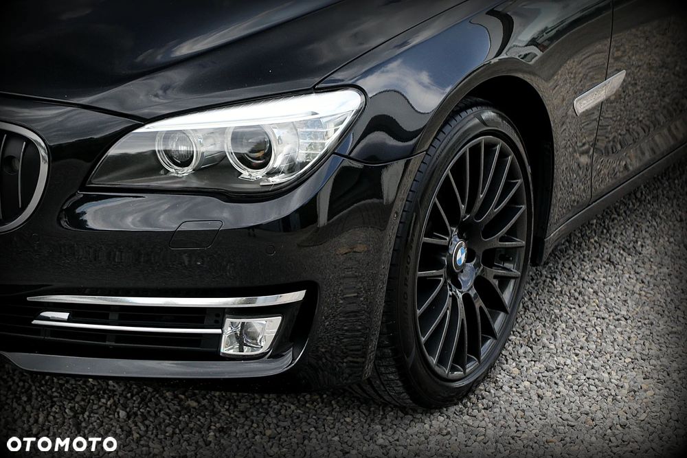 BMW Seria 7 750d xDrive - 3