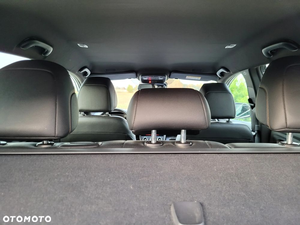 Renault Kadjar TCe 160 EDC GPF BLACK EDITION - 36