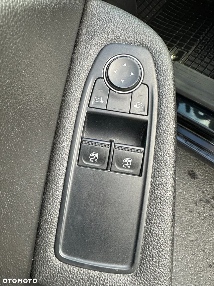 Renault Clio - 13