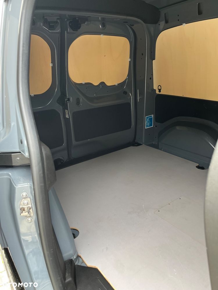 Renault Kangoo Van E-Tech Electric - 16