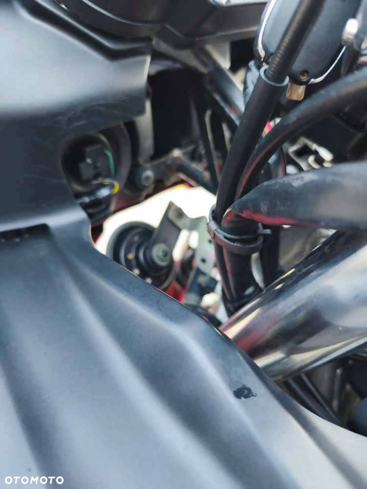 Yamaha FZS - 2