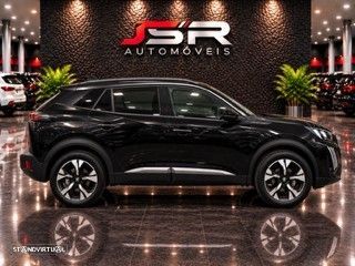 Peugeot 2008 1.2 PureTech Allure - 2