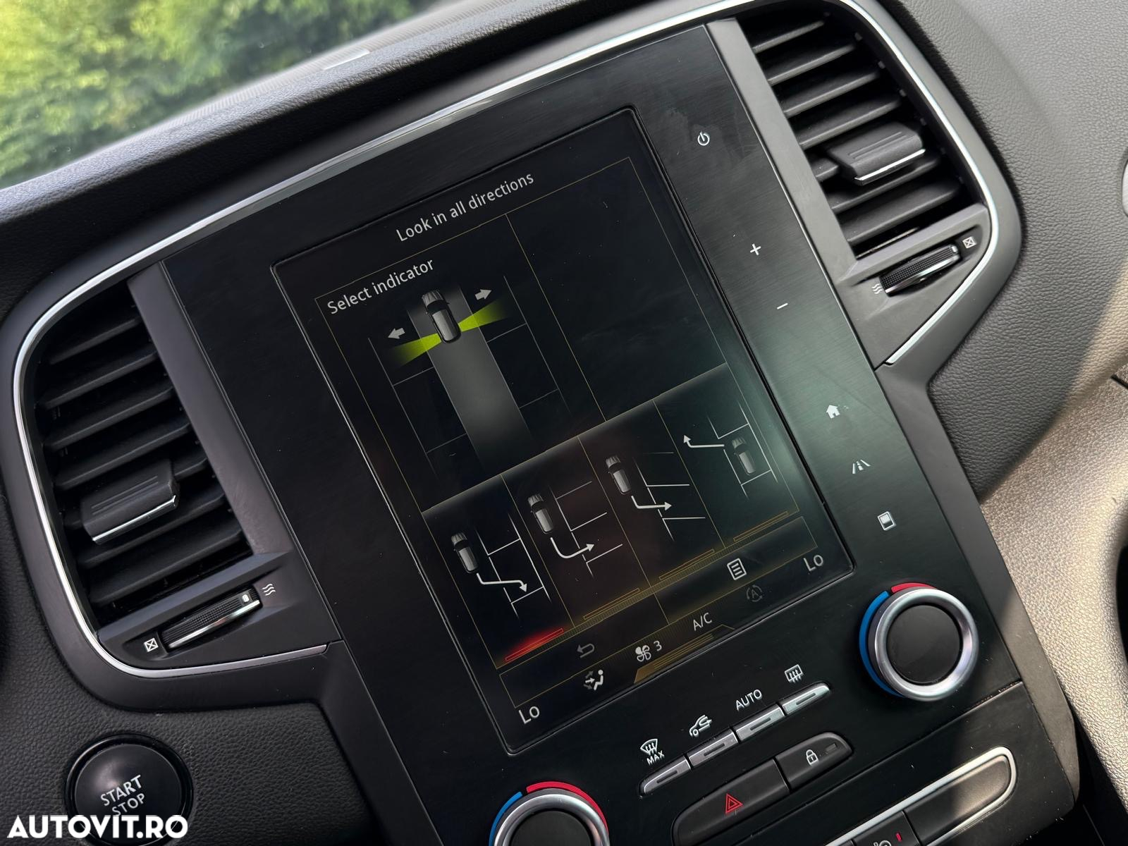 Renault Megane Grandtour ENERGY TCe 130 BOSE EDITION - 23