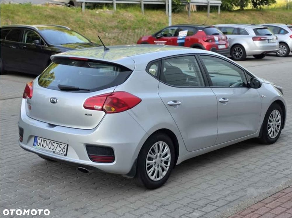 Kia Ceed 1.4 CRDi M - 4