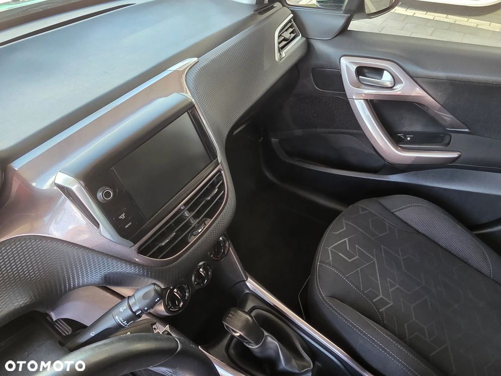 Peugeot 2008 - 28