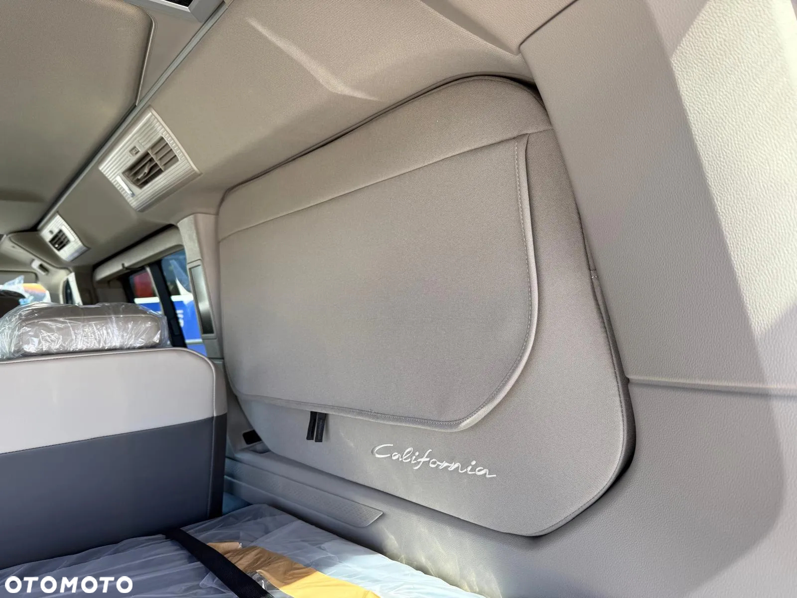 Volkswagen California - 33