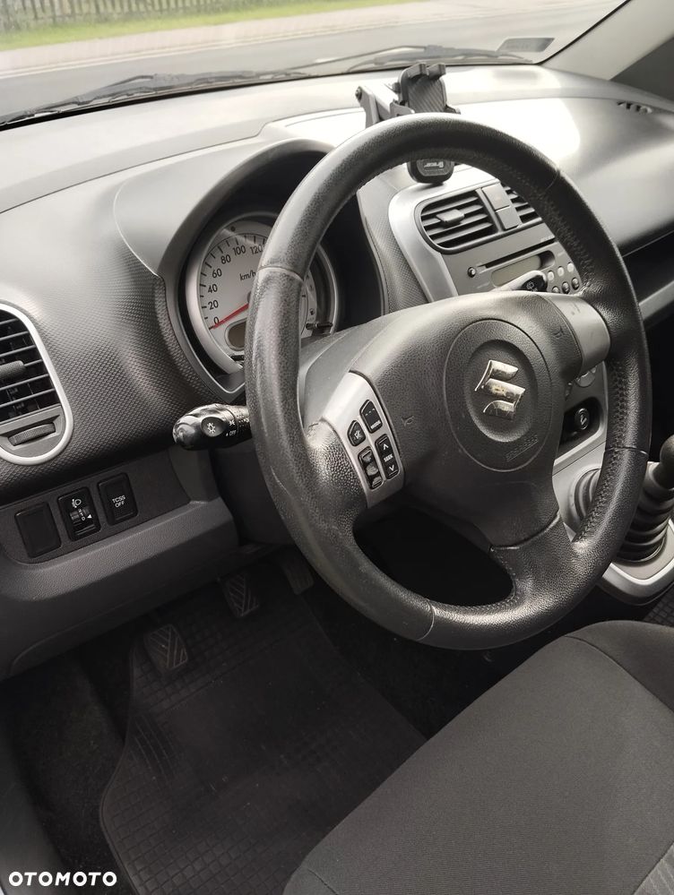 Suzuki Splash 1.0 Club - 9