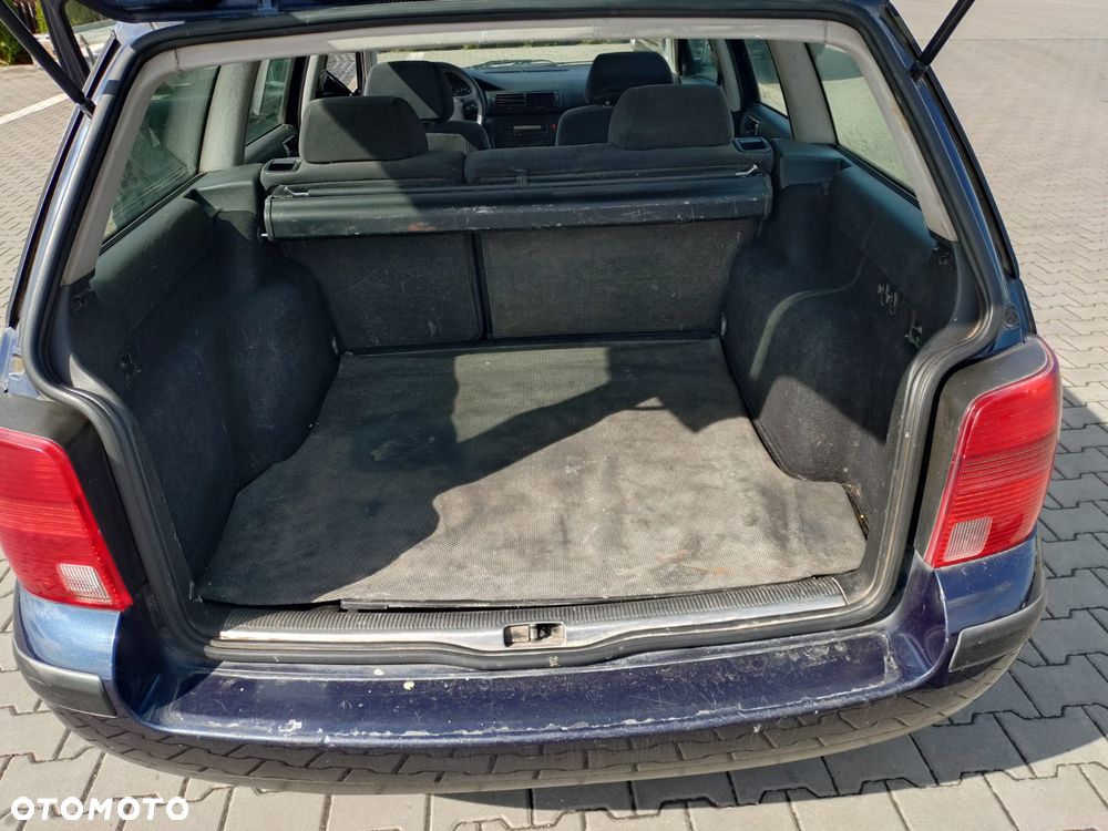Volkswagen Passat 1.9 TDI - 8