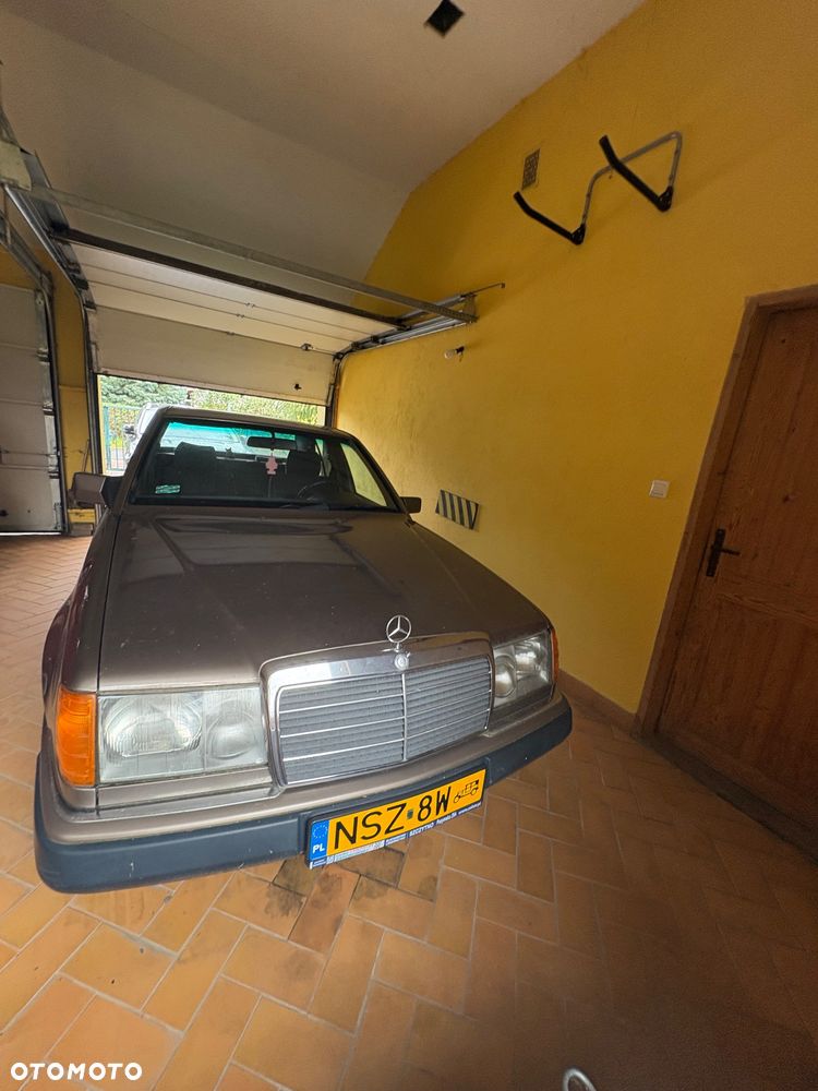 Mercedes-Benz W124 (1984-1993) - 3