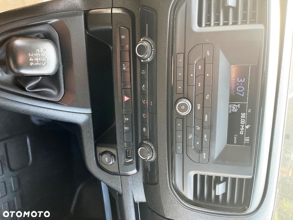 Citroën Jumpy 2.0 hdi - 10