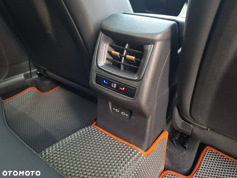 Cupra Terramar - 16