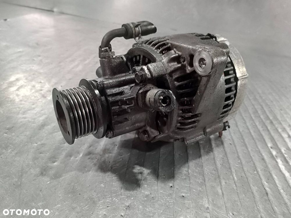 ALTERNATOR LAND ROVER FREELANDER YLE102000  100213-2630 2.0 D - 8