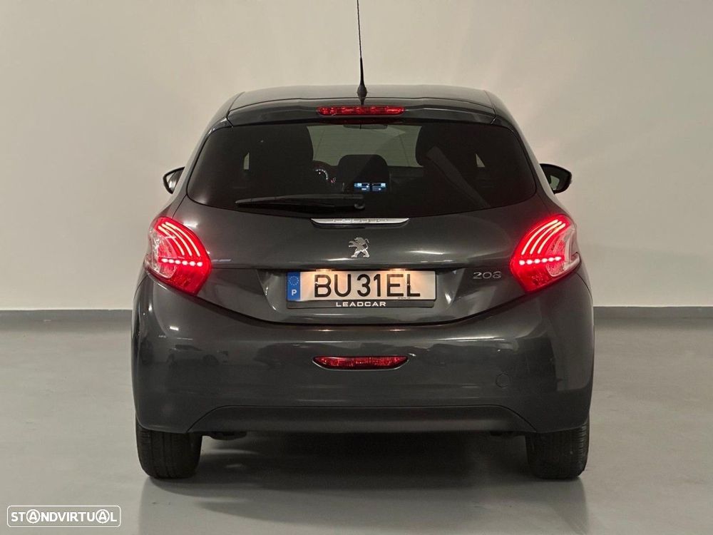 Peugeot 208 1.2 PureTech Active - 5
