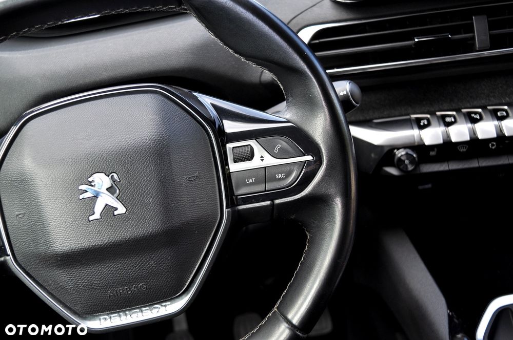 Peugeot 5008 BlueHDi 130 Allure - 28