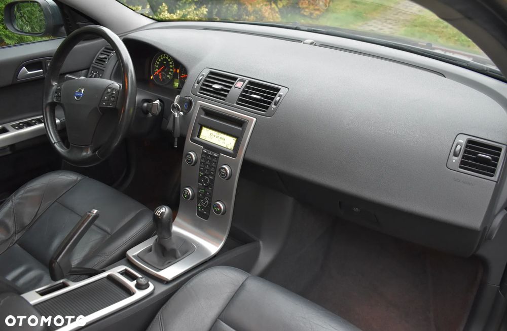 Volvo S40 2.4i R-Design Momentum - 35