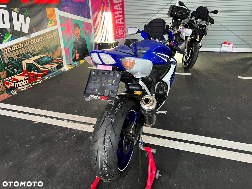 Suzuki GSX-R - 8