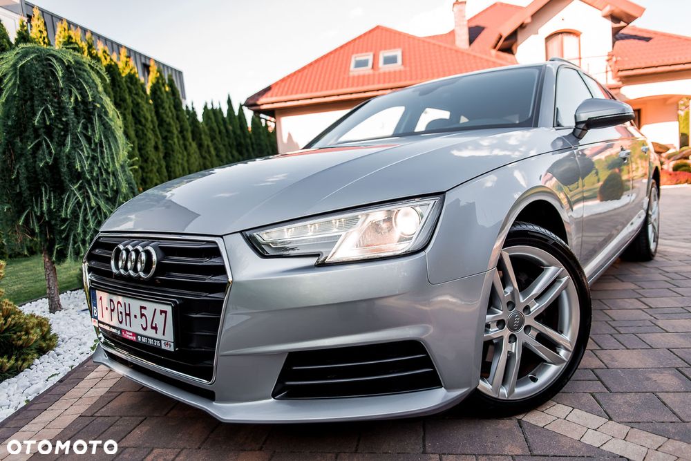 Audi A4 Avant 2.0 TDI design - 1