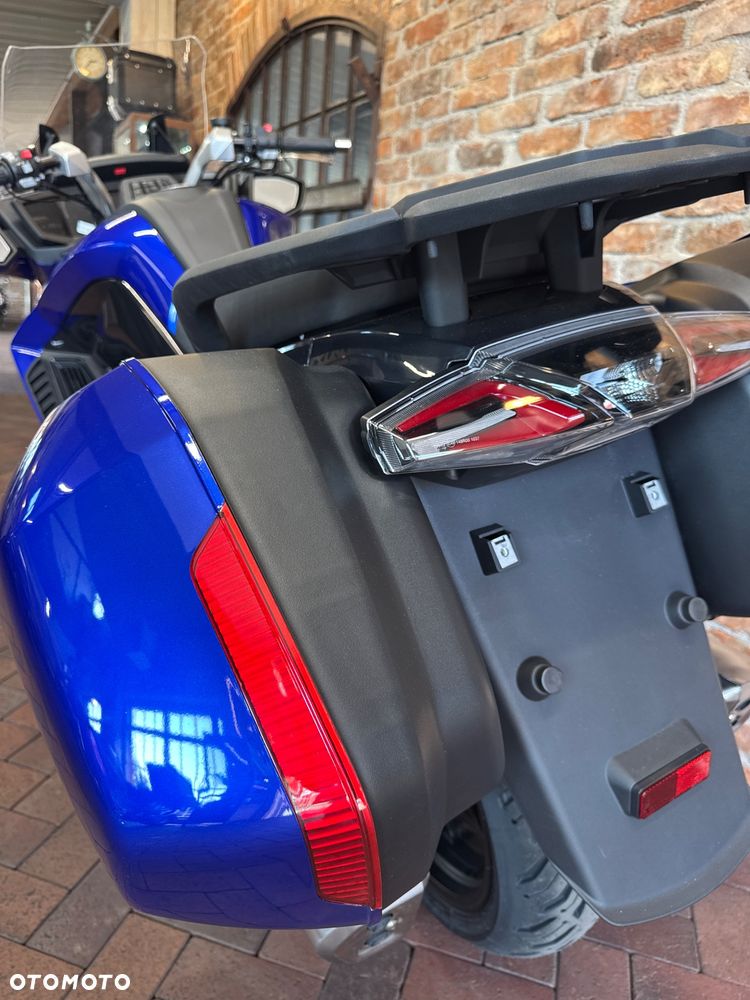 Jawa 750 Touring - 26