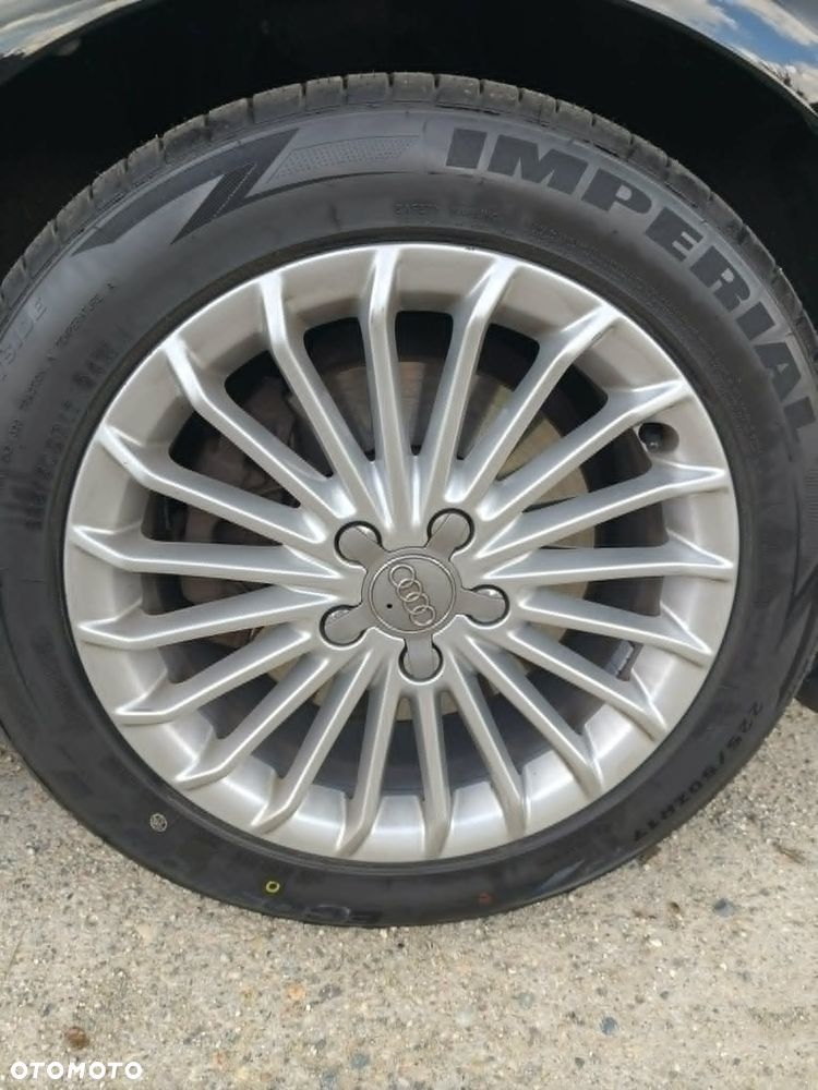 Audi A4 Avant - 14