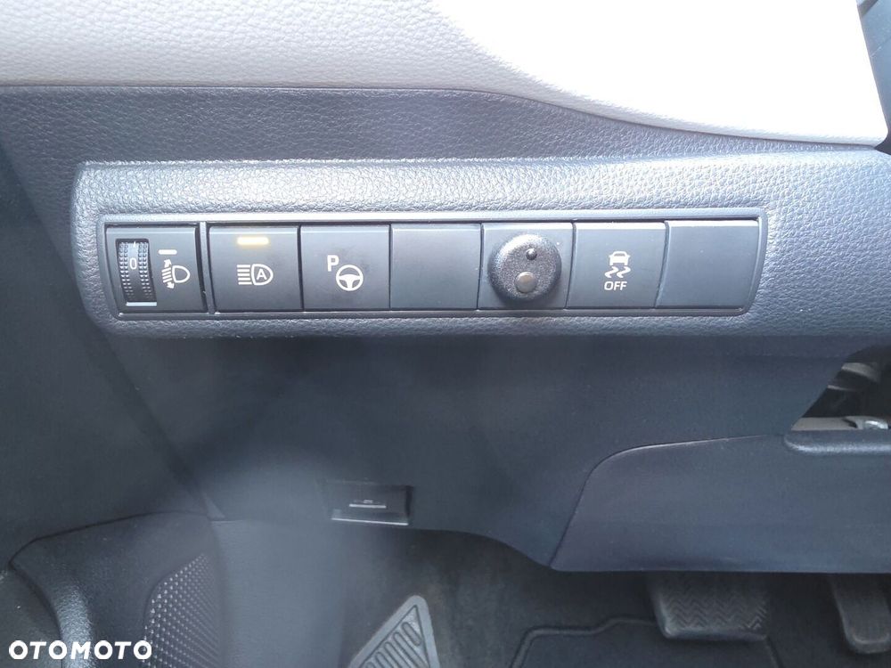 Toyota Corolla 1.8 Hybrid Comfort - 20