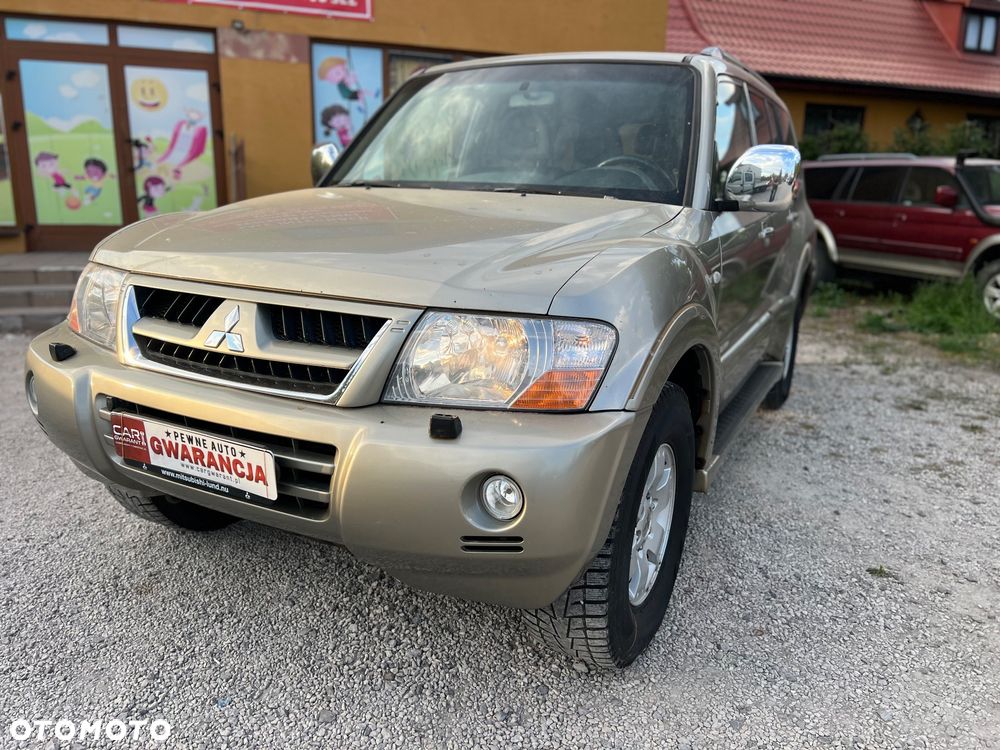 Mitsubishi Pajero 3.5 V6 GDI 7os (lea)