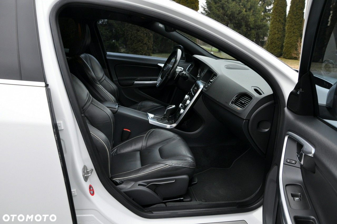 Volvo V60 - 17