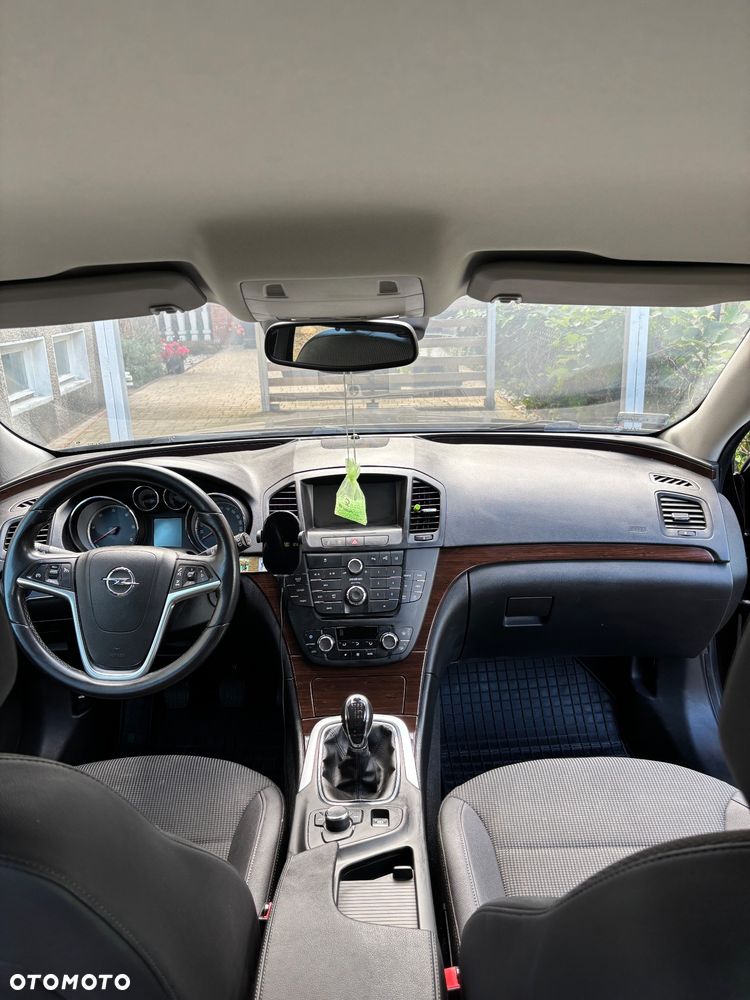 Opel Insignia 2.0 CDTI Cosmo - 11