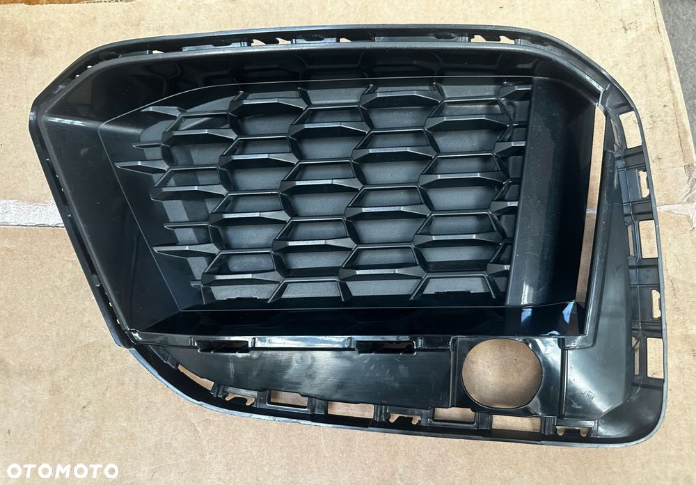 kratka zderzaka prawy przód bmw g30 g31 lift m pakiet 80986770 - 1