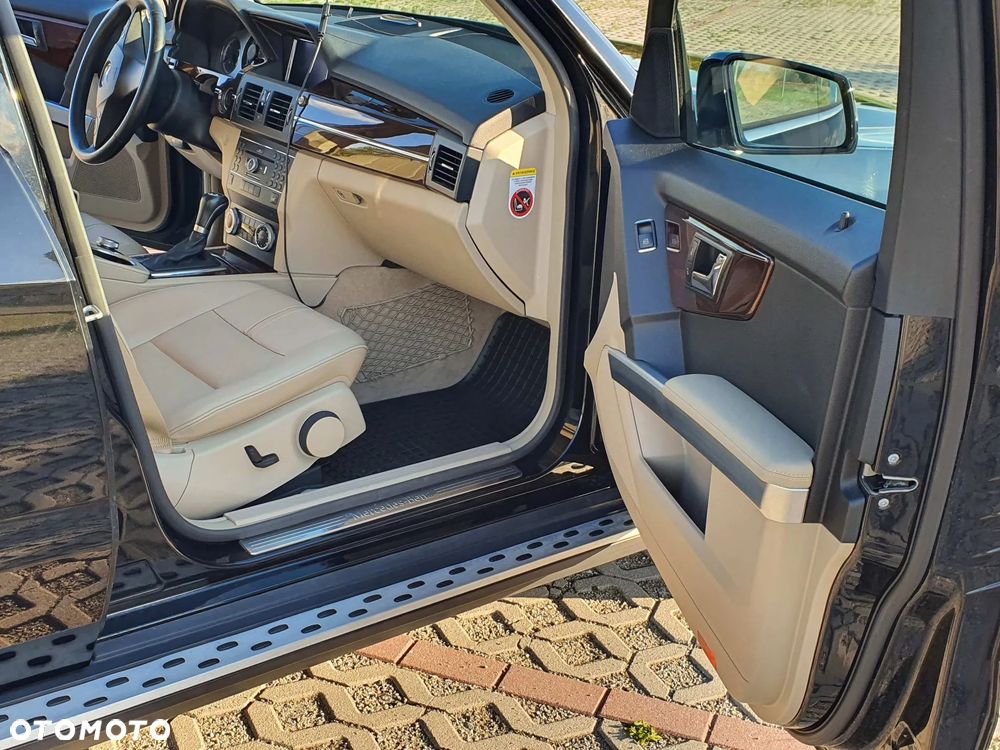 Mercedes-Benz GLK - 9