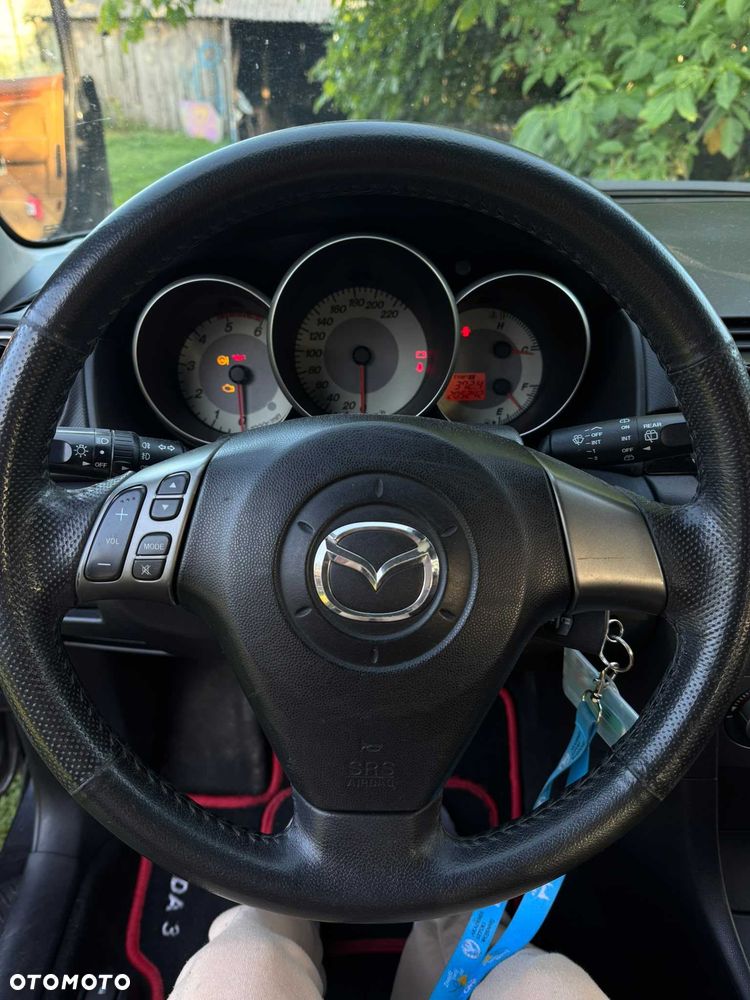 Mazda 3 - 7