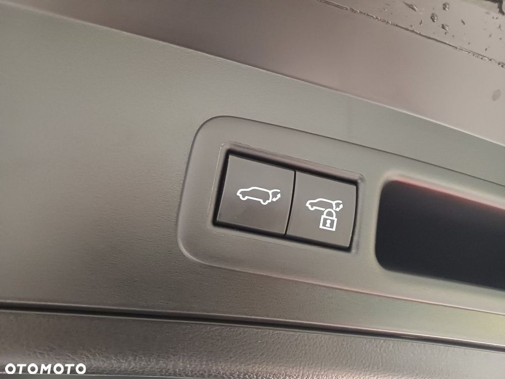 Lexus UX 250h GPF Business 2WD - 19