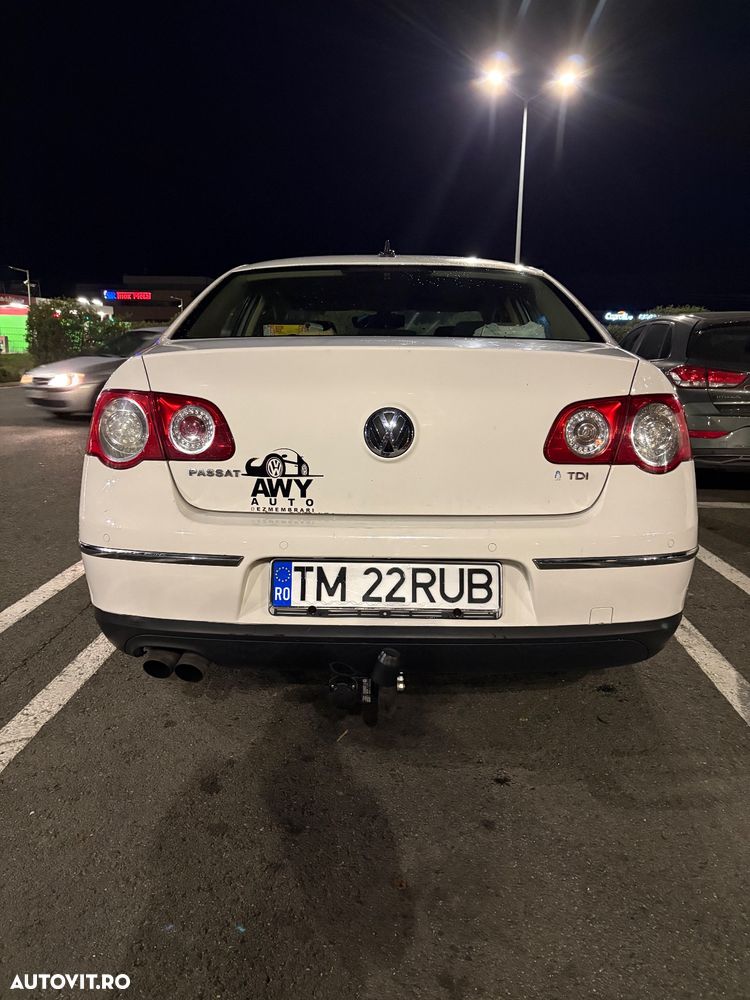 Volkswagen Passat 2.0TDI Comfortline DPF - 14