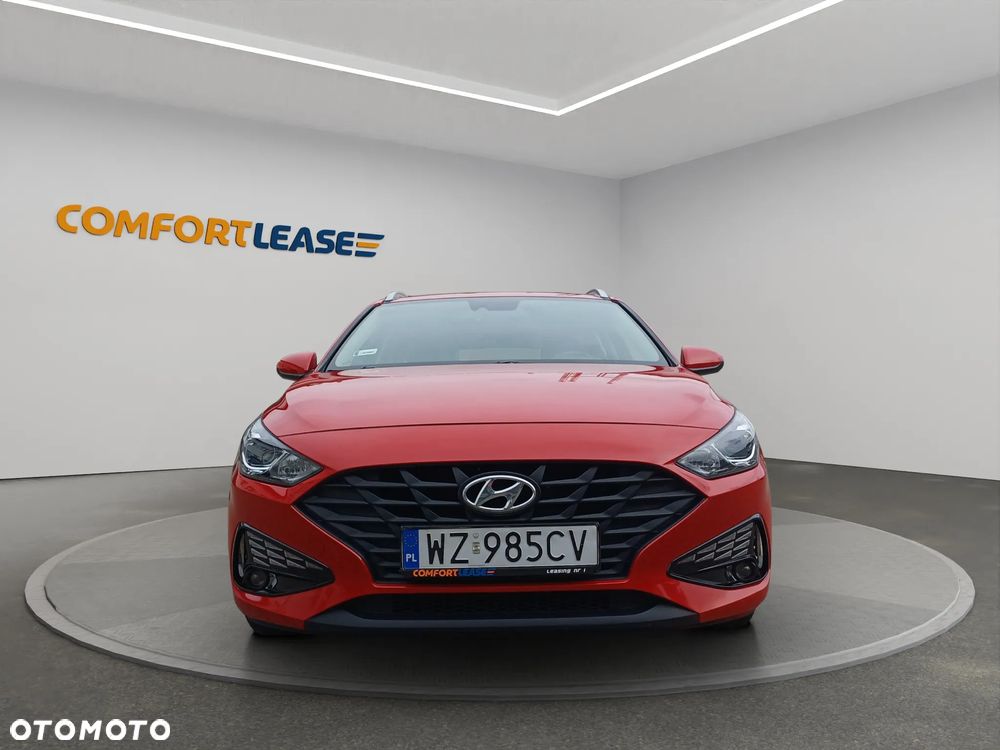 Hyundai i30 1.5 DPI Classic + - 8