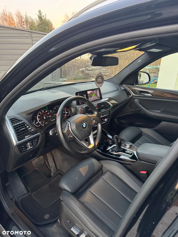 BMW X3 xDrive30i GPF xLine - 25