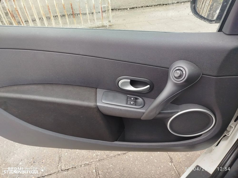 Renault Clio 1.2 TCE GT J15 - 11