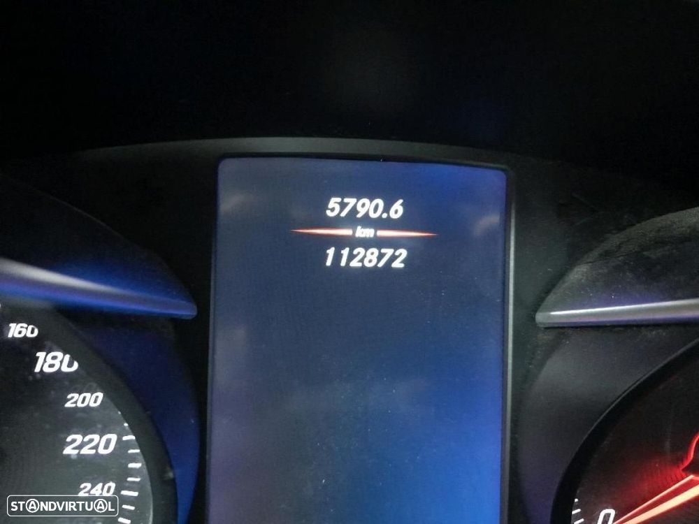 Mercedes-Benz V 220 d Longo Avantgarde Aut. - 6