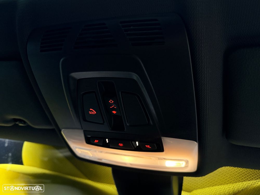 BMW 118 d Pack M - 31