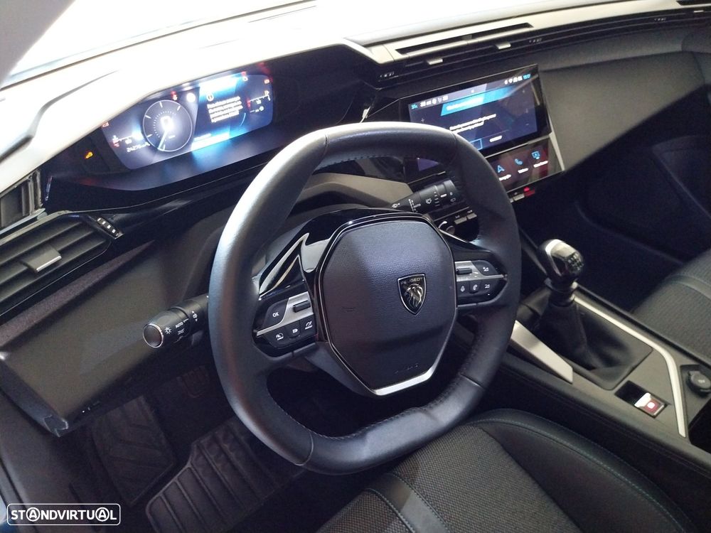 Peugeot 308 1.2 PureTech Allure - 10