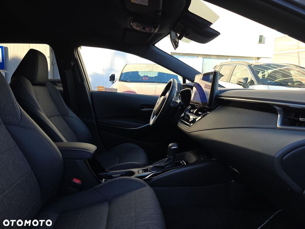 Toyota Corolla 2.0 Hybrid Style - 8