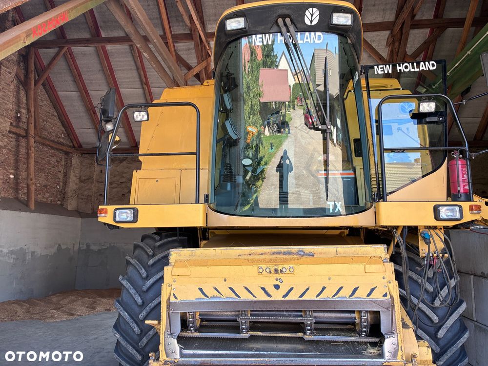 New Holland TX66 - 2