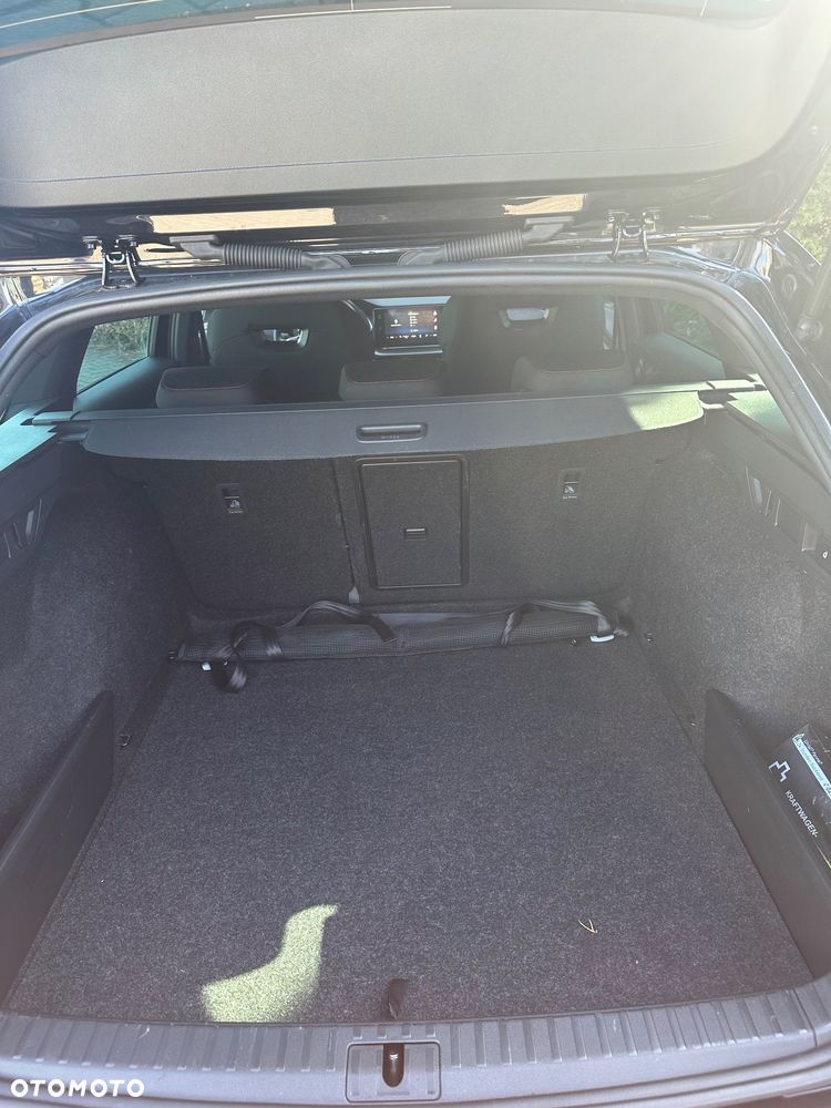 Skoda Octavia 2.0 TDI DSG 4x4 RS - 10