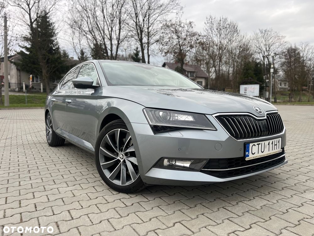 Skoda Superb 2.0 TDI SCR 4x4 L&K DSG - 17