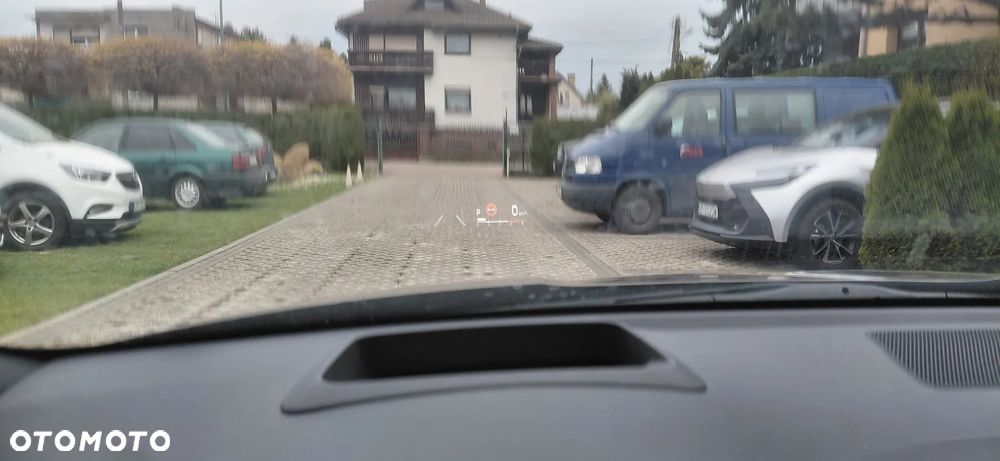 Toyota Yaris Hybrid 1.5 Style - 11