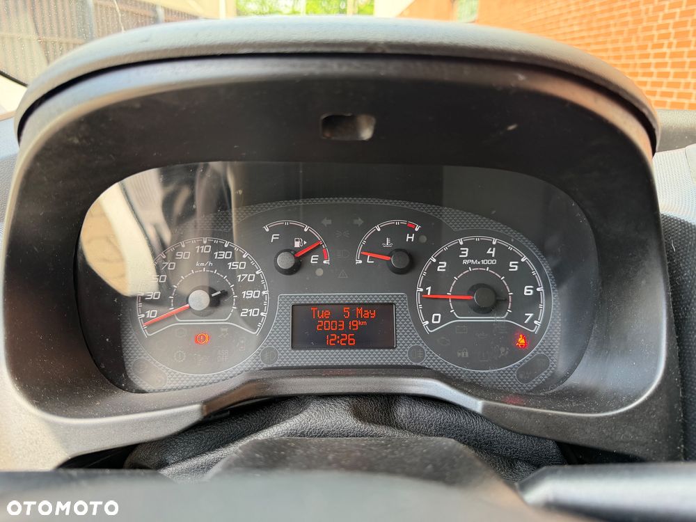 Fiat Fiorino 1.4 Easy - 10