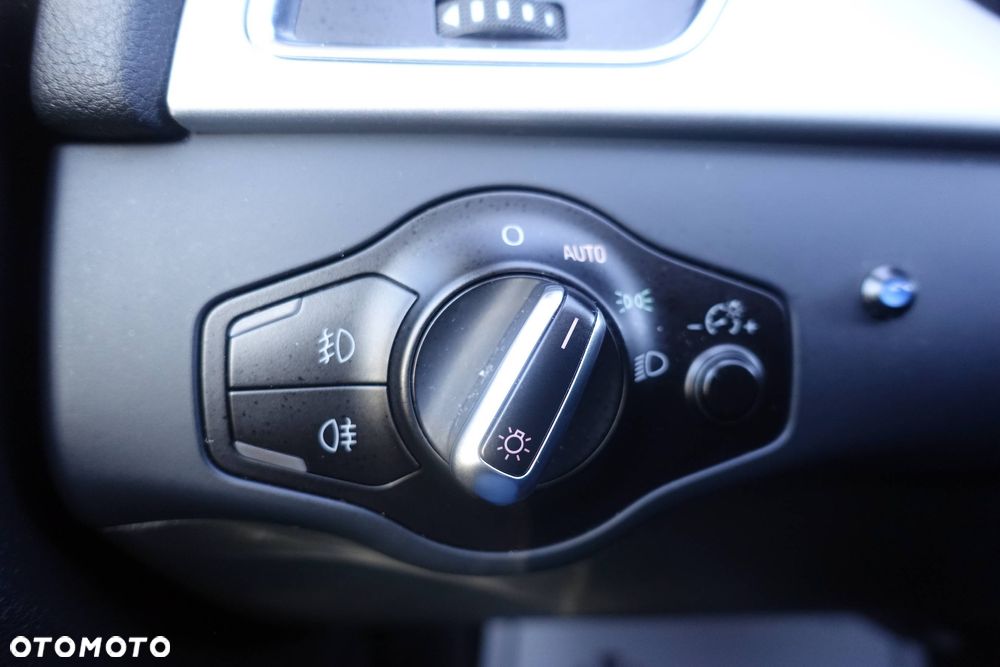 Audi A4 Avant 2.0 TFSI Ambition - 24