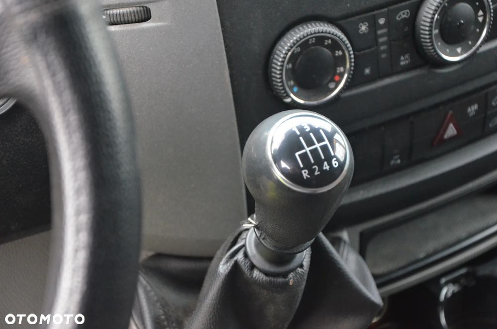 Volkswagen Crafter - 18