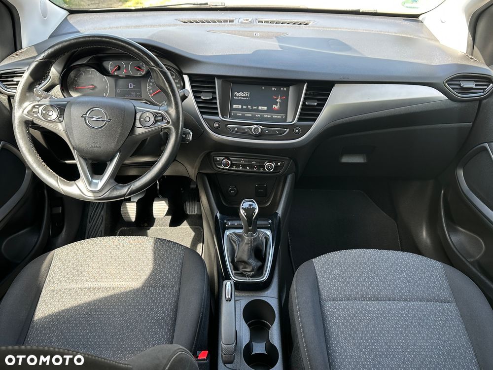 Opel Crossland X - 17