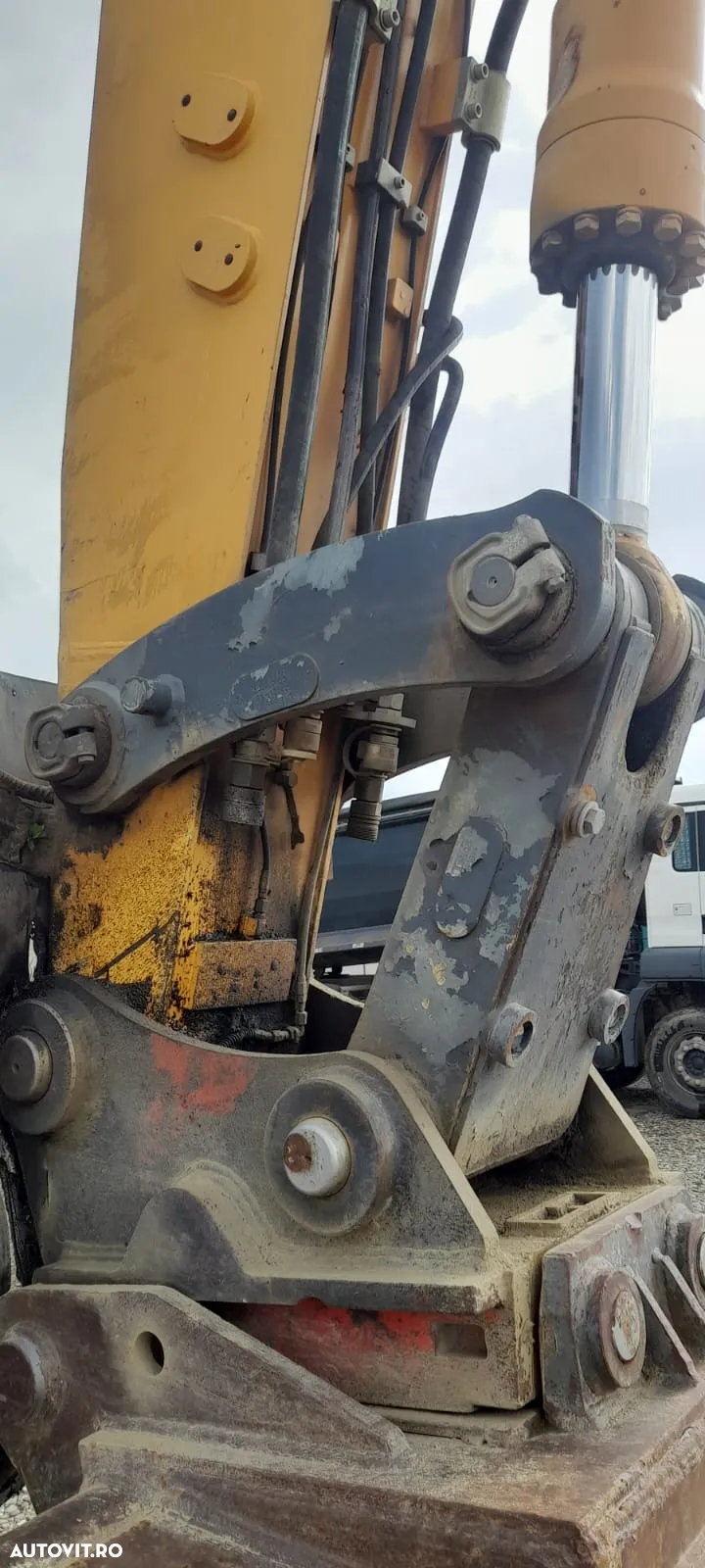 Liebherr R914B HDSL - 5